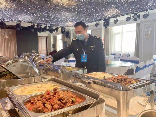 三門峽市義馬市 全力做好 兩會 期間餐飲服務(wù)食品安全保障工作