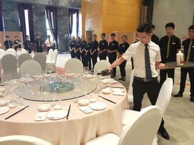 培訓(xùn)是為了更好地服務(wù)--新都大酒店6月份培訓(xùn)記錄
