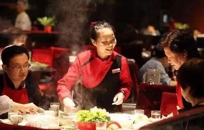 數(shù)字化時代,看服務(wù)業(yè)轉(zhuǎn)型中技術(shù)與人性的協(xié)同