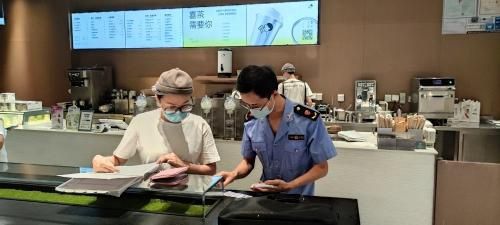 全力織密網(wǎng)絡(luò)餐飲服務(wù)食品安全網(wǎng)